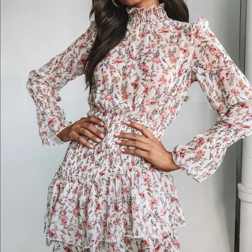 Princess Polly High Neck Floral Dress sz 4